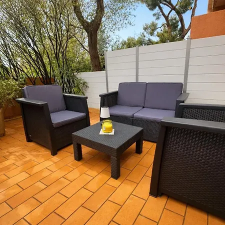 New L'orangeraie Avec Terrasse Bandol