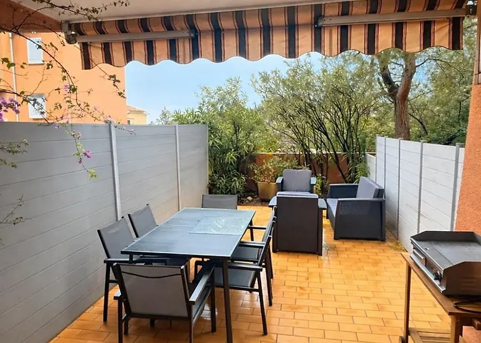 Апартаменты New L'orangeraie Avec Terrasse *