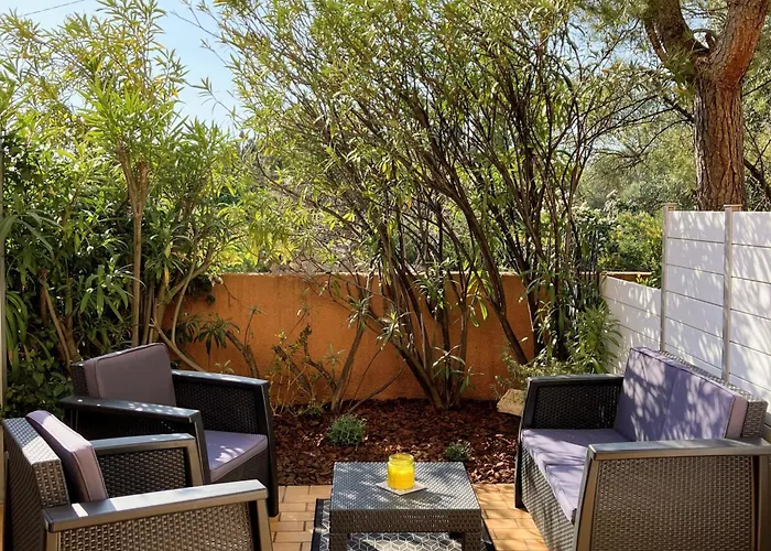 Apartment New L'orangeraie Avec Terrasse Bandol